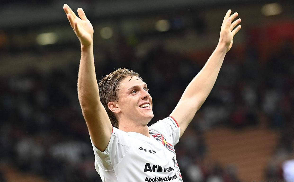 关于意甲赛场情报：AC米兰罕见主场失利的信息