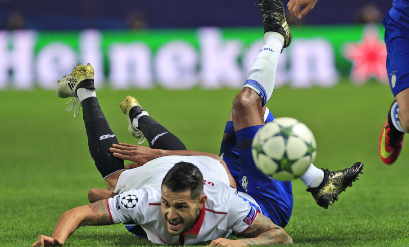 开云APP-塞维利亚完胜里昂，法比尼奥点燃赛场