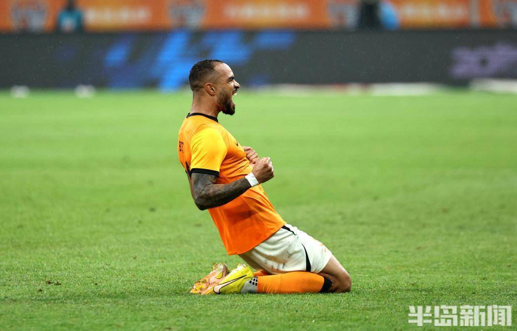 沃尔夫斯堡击败汉诺威，逐渐脱离降级区