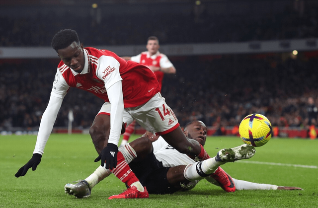 罗马轻取摩洛哥，马丁内利状态火热