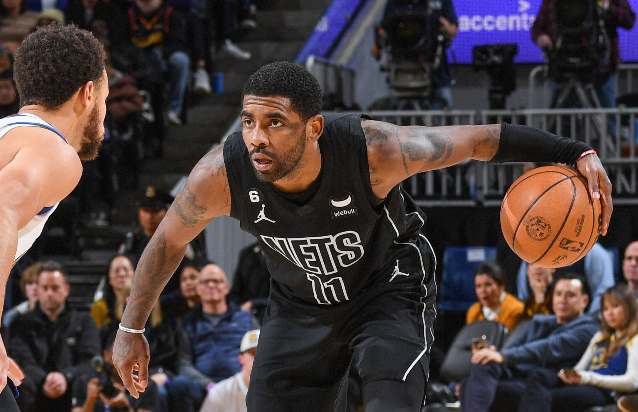 太阳逆转雄鹿，欧文状态火热