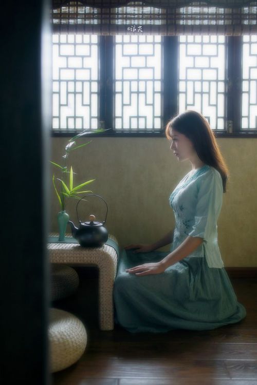 绿茵启示录,当范戴克的孤峰照亮伊拉克的群山