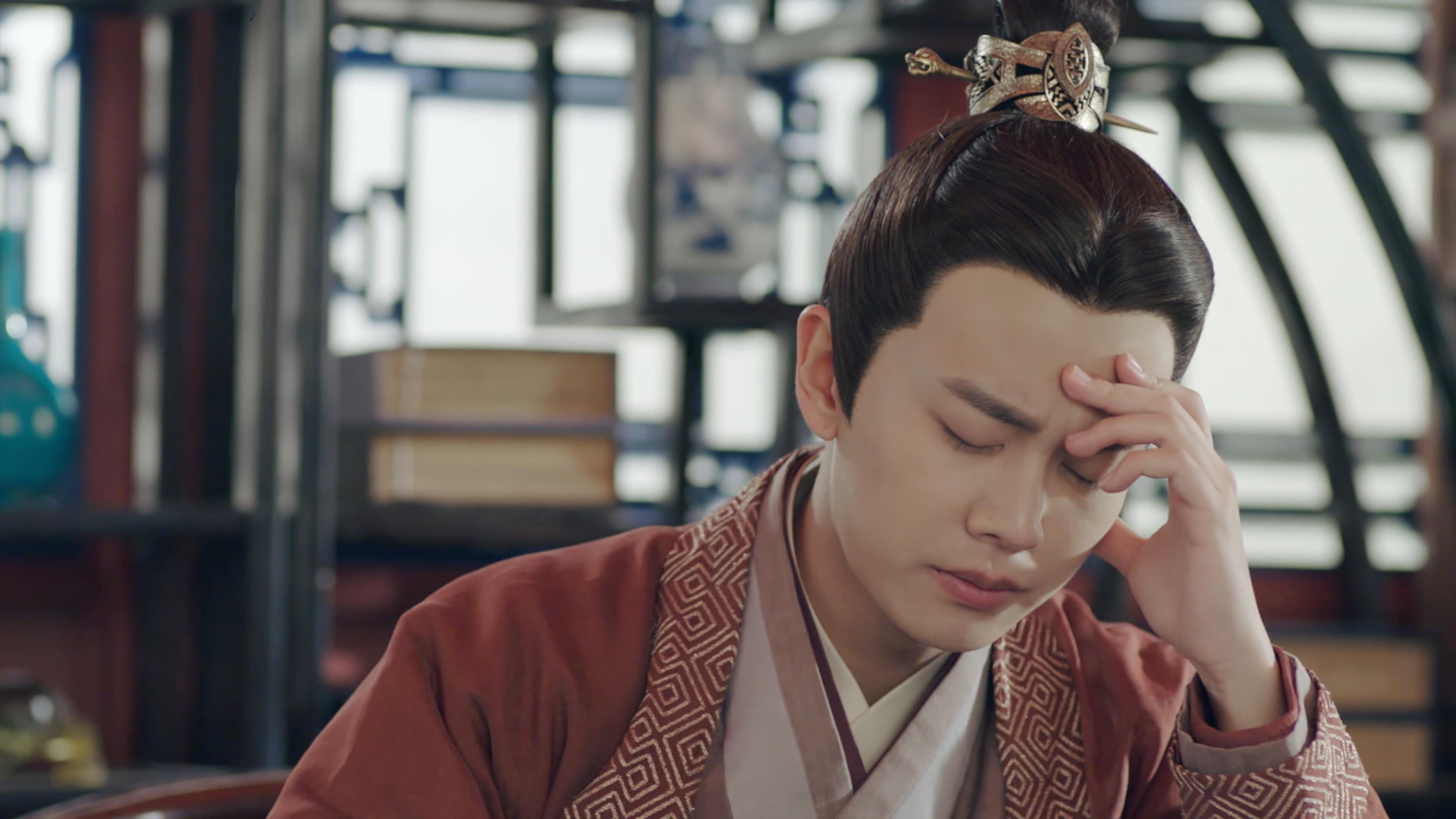 聚光灯下的巨人，德里赫特舞台越大越强的年度焦点之战之夜