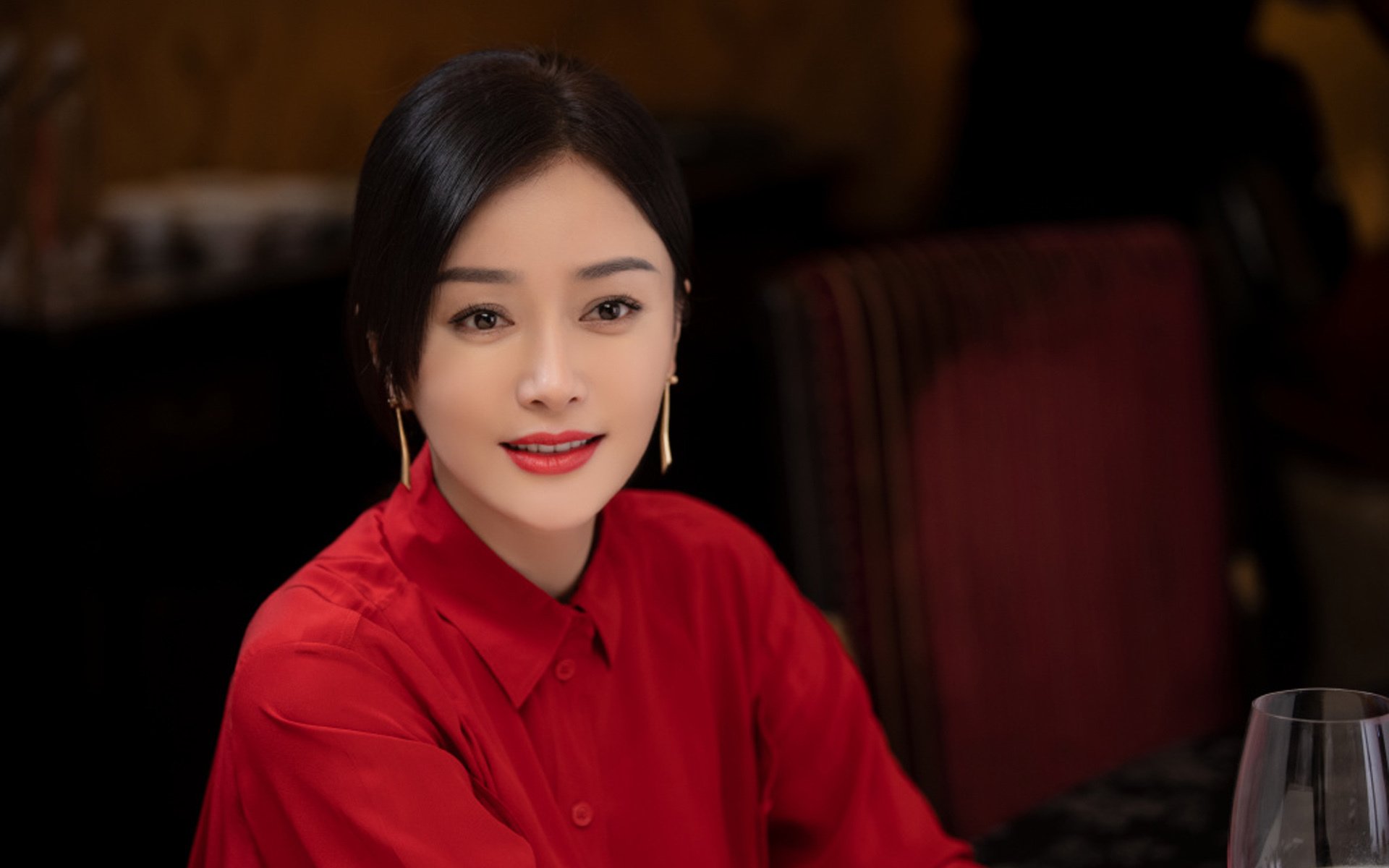 这是一篇为您定制的，基于唯一性和未来叙事视角的文章